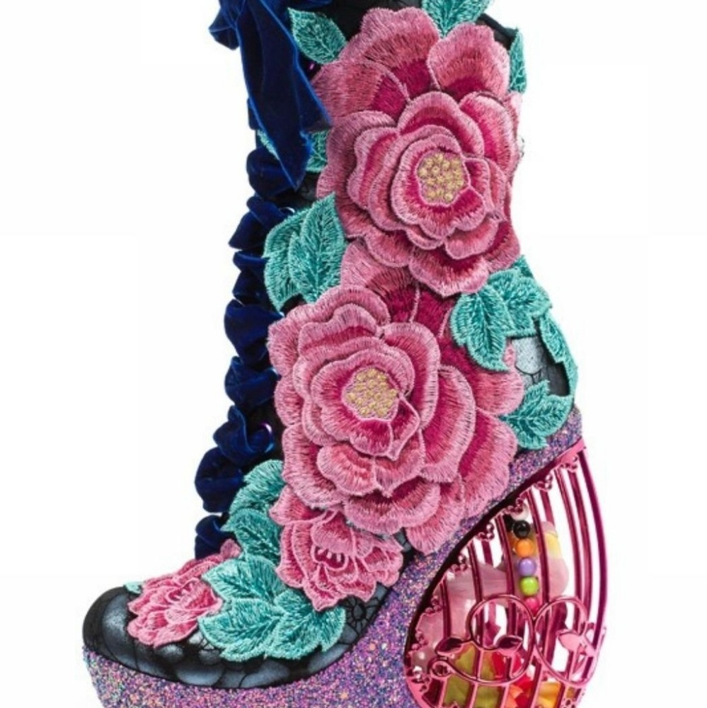 ISO Irregular choice maya boots